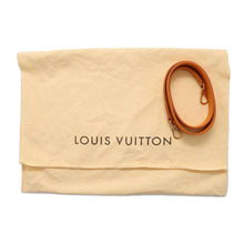 将图像加载到图库查看器中，LOUIS VUITTON On My Side OrangeM57730 Mahina Calf Leather Size PM
