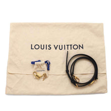 将图像加载到图库查看器中，LOUIS VUITTON Cannes BlackM43986 Monogram Monogram Reverse Canvas
