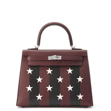 Load image into Gallery viewer, HERMES Kelly Sellier Casaque Etoile RougeSellier/Black/Rose Darling Epsom Tadelakt Leather Chevre Myzore Goatskin Size 25
