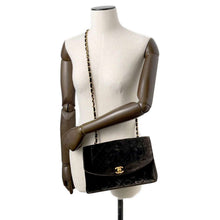 Load image into Gallery viewer, CHANEL Diana ChainShoulder Green Velour
