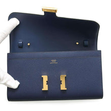 将图像加载到图库查看器中，HERMES Constance to Go Blue Indigo Epsom
