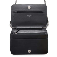 将图像加载到图库查看器中，CHANEL Chevron Chain wallet BlackA70230 Calf Leather
