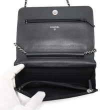 将图像加载到图库查看器中，CHANEL Chevron Chain wallet BlackA70230 Calf Leather
