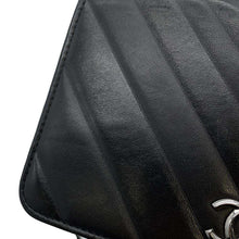 Load image into Gallery viewer, CHANEL Chevron Chain wallet BlackA70230 Calf Leather
