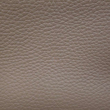 Load image into Gallery viewer, LOUIS VUITTON Capucines GaletM42253 Taurillon Leather Size MM
