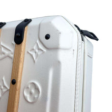 Load image into Gallery viewer, LOUIS VUITTON future trunk White/BlackM21950 Calf Leather Wood
