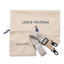 将图像加载到图库查看器中，LOUIS VUITTON future trunk White/BlackM21950 Calf Leather Wood
