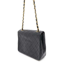 Load image into Gallery viewer, CHANEL Matelasse Single Flap ChainShoulder Bag BlackA01163 Lambskin Size 20
