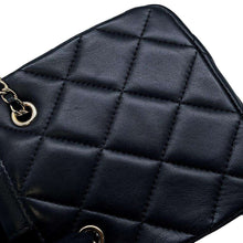 将图像加载到图库查看器中，CHANEL Matelasse Mini Pochette ChainShoulder Bag BlackAP2547 Lambskin
