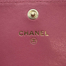 将图像加载到图库查看器中，CHANEL Mademoiselle Chain Wallet Pink Lambskin
