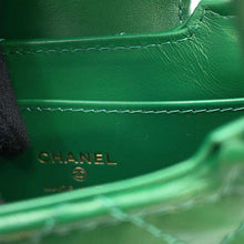 将图像加载到图库查看器中，CHANEL Mini ChainClutch Bag GreenAP3435 Aged Calf Leather
