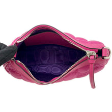 将图像加载到图库查看器中，GUCCI GGMatelasse Handbag Pink735049 Nylon
