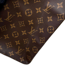 Load image into Gallery viewer, LOUIS VUITTON Onthego RedM44576 Monogram Monogram Reverse Canvas Monogram Giant Size GM
