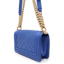 Load image into Gallery viewer, CHANEL Chevron Boy Chanel ChainShoulder BlueA67085 Lambskin Size 20
