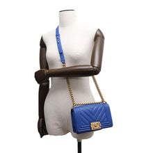 Load image into Gallery viewer, CHANEL Chevron Boy Chanel ChainShoulder BlueA67085 Lambskin Size 20
