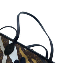 Load image into Gallery viewer, LOUIS VUITTON Neverfull Noir/Gold/SilverM45201 Monogram Size MM
