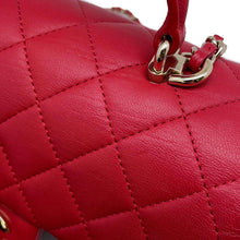 将图像加载到图库查看器中，CHANEL Matelasse Top Handle ChainShoulder Bag RedAS2431 Lambskin
