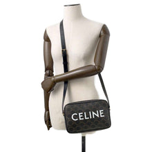 Load image into Gallery viewer, CELINE Triomphe logo messenger bag Black194502 PVC Leather Size Medium
