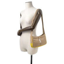 将图像加载到图库查看器中，SAINT LAURENT PARIS Le 5 a 7 Shoulder Bag Beige/Yellow733306 Nylon
