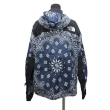 将图像加载到图库查看器中，THE NORTH FACE The North Face x Supreme Bandana Mountain Parka Size M/M Blue/Black Polyester
