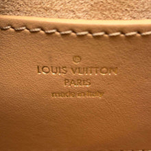 将图像加载到图库查看器中，LOUIS VUITTON New Wave Multi Pochette BeigeM58941 Leather
