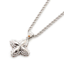 将图像加载到图库查看器中，LOUIS VUITTON Pendant・LV Flower Studded SilverM01952 Metal
