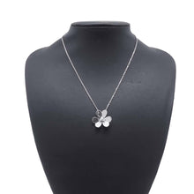 将图像加载到图库查看器中，Van Cleef &amp; Arpels Frivole Pendant Large Model Size LargeVCARD25300 18K White Gold
