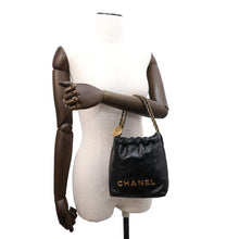 将图像加载到图库查看器中，CHANEL CHANEL22 Handbag BlackAS3980 Shiny Calf Leather Size Mini
