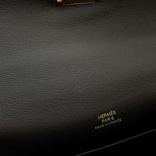 将图像加载到图库查看器中，HERMES Pochette Kelly Black Swift Leather
