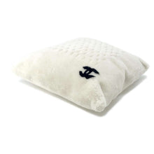 将图像加载到图库查看器中，CHANEL Cushion White/Black Cashmere Cotton
