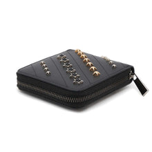 将图像加载到图库查看器中，JIMMY CHOO Lawrence Diagonal Studded Zip Around Wallet Black Leather/Studded
