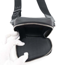 将图像加载到图库查看器中，LOEWE Vertical crossbody pocket BlackC565S59X01 Leather
