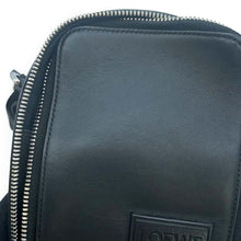 将图像加载到图库查看器中，LOEWE Vertical crossbody pocket BlackC565S59X01 Leather
