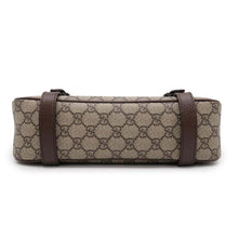 将图像加载到图库查看器中，GUCCI GG Messenger Bag Brown658542 PVC Leather
