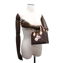 Load image into Gallery viewer, LOUIS VUITTON LV × TM Onthego RedM13668 Monogram Panda Takashi Murakami Size BB
