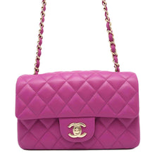 将图像加载到图库查看器中，CHANEL Mini Matelasse ChainShoulder Bag PurpleA69900 Lambskin Size 20
