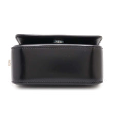 将图像加载到图库查看器中，FENDI First Site Black7AS173 Leather Size Nano
