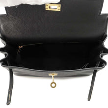 Load image into Gallery viewer, HERMES Kelly Retourne Black Togo Leather Size 25
