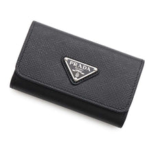 Load image into Gallery viewer, PRADA Geometric Pattern 4-Row Key Case Black1PG004 Leather
