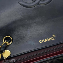 Load image into Gallery viewer, CHANEL Matelasse ChainShoulder Bag BlackA03568 Lambskin Size 23
