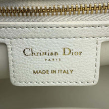 将图像加载到图库查看器中，Dior Karo Che Shoulder Bag 2021 Limited Edition White/RedM9241UWHC Leather Size Small
