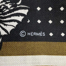 将图像加载到图库查看器中，HERMES Carre Jean Harnais de Cour Bandana Court Horse Harness Size 140 Bronze/Black/White Cashmere70% Silk30%
