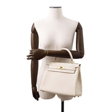 Load image into Gallery viewer, HERMES Kelly Retourne Craie Togo Leather Size 28
