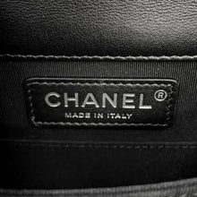 将图像加载到图库查看器中，CHANEL Boy Chanel ChainShoulder Bag Black/MulticolorAS0130 Tweed Lambskin
