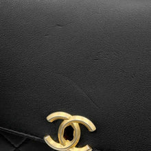 将图像加载到图库查看器中，CHANEL Matelasse Flap Bag &amp; Coin Purse ChainShoulder Bag BlackAS1094 Calf Leather
