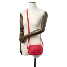 Load image into Gallery viewer, BALENCIAGA Ville Shoulder Red558171 Leather
