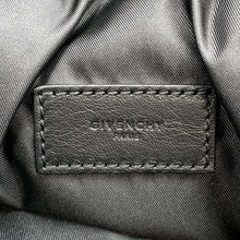 将图像加载到图库查看器中，Givenchy 2WAYBag Navy/Black Nylon
