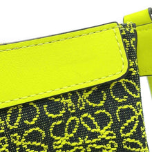 将图像加载到图库查看器中，LOEWE Roll Top Ring Shoulder Black/Neon YellowB936Z75X02 Jacquard Calf Leather
