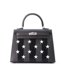 Load image into Gallery viewer, HERMES Kelly Sellier Casaque Etoile Ardoise/Black/VertPeppermint Epsom Tadelakt Leather Chevre Myzore Goatskin Size 25
