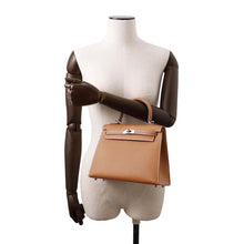 Load image into Gallery viewer, HERMES Kelly Sellier Gold Epsom Size 25
